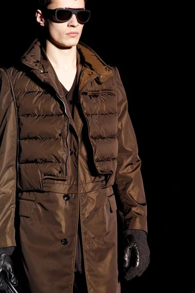 Look 40